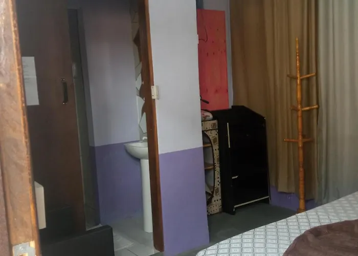 Hostel E Pousada Boa Vista